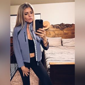 Isis, Purple, Lightweight, Jacket. Size Large, Outerwear, Activewear, Softshell